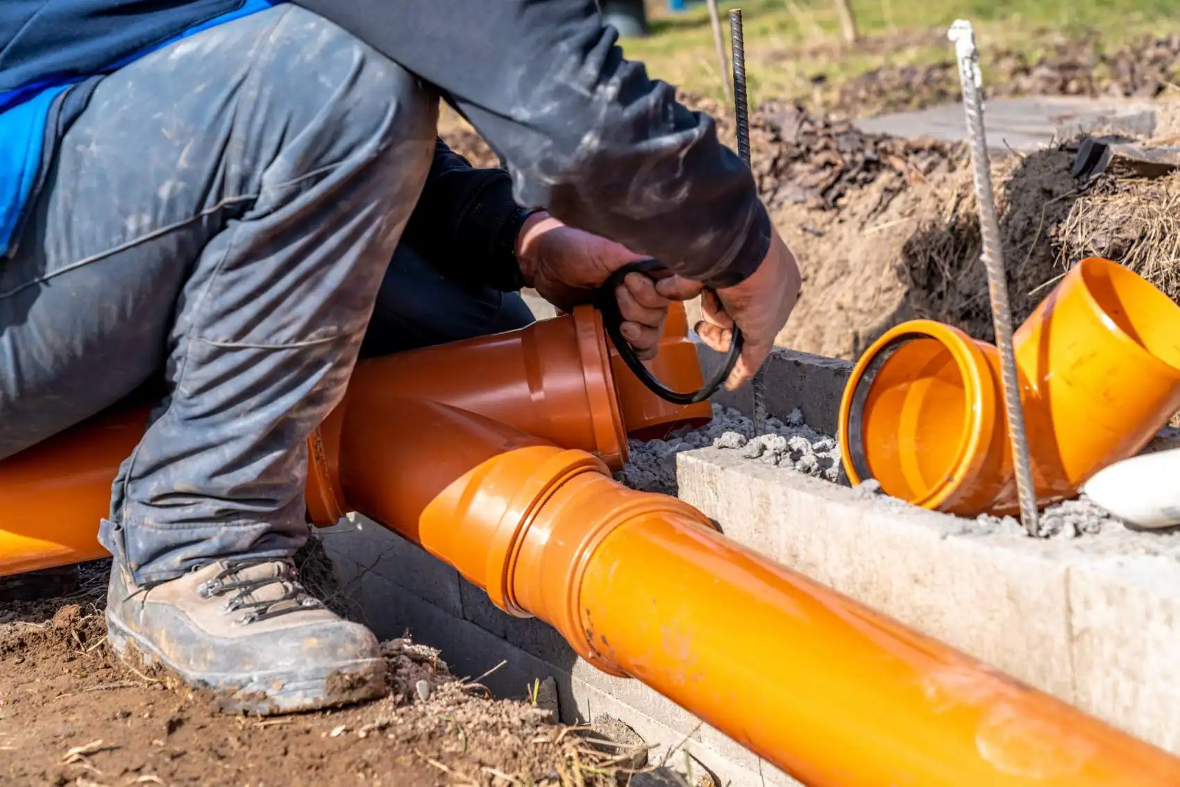 Plumber-Pipe-Line-Installation