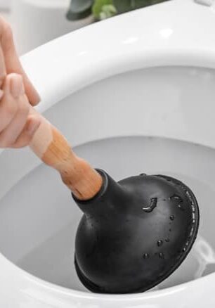 unclog toilet unclog toilet